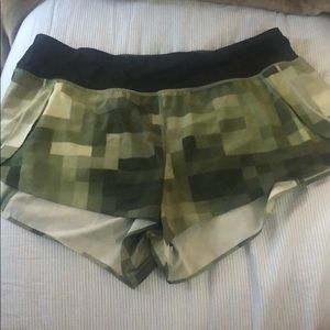 lululemon athletica Shorts - Iulu lemon running shorts lululemon athletica Shorts - Iulu lemon running shorts
